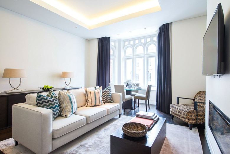 1 bedroom flat, Green Street, London W1K - Available