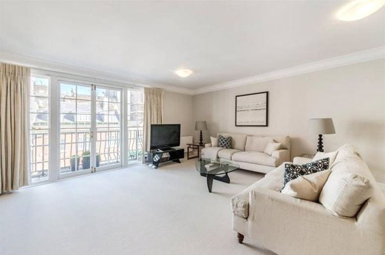 2 bedroom flat, Reeves Mews, Mayfair W1K