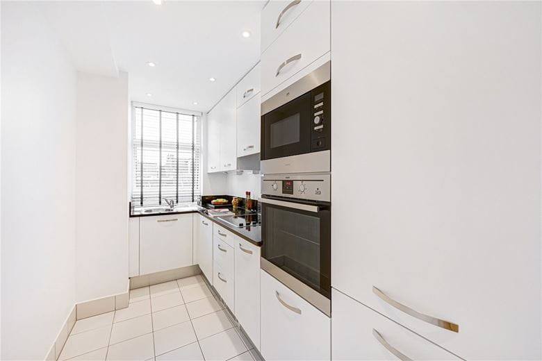 1 bedroom , Richmond Court, 200 Sloane Street SW1X - Available