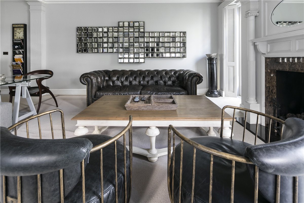 4 bedroom flat, North Audley Street, London W1K - Available