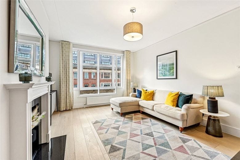 1 bedroom , Richmond Court, 200 Sloane Street SW1X - Available