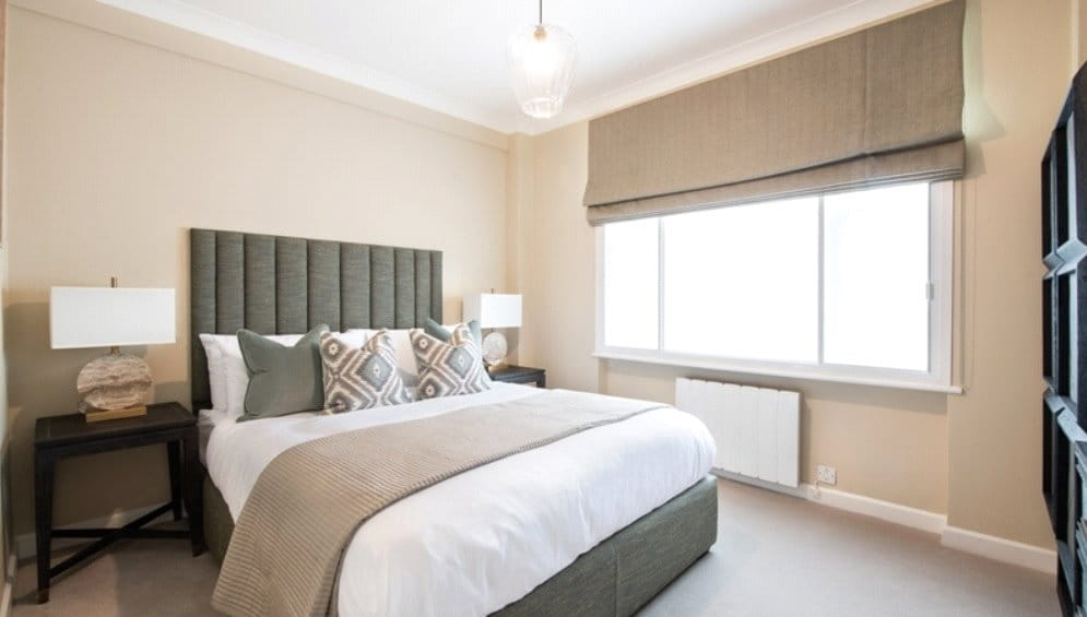 3 bedroom flat, Hill Street, Mayfair W1J - Available