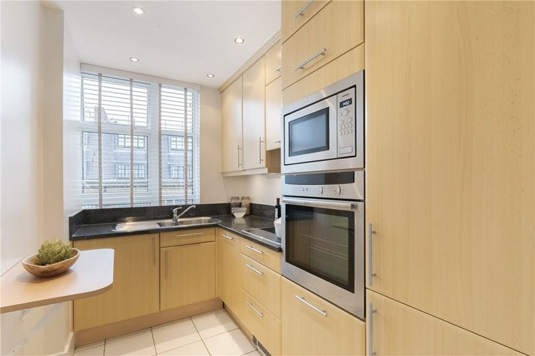 1 bedroom , Richmond Court, 200 Sloane Street SW1X - Available