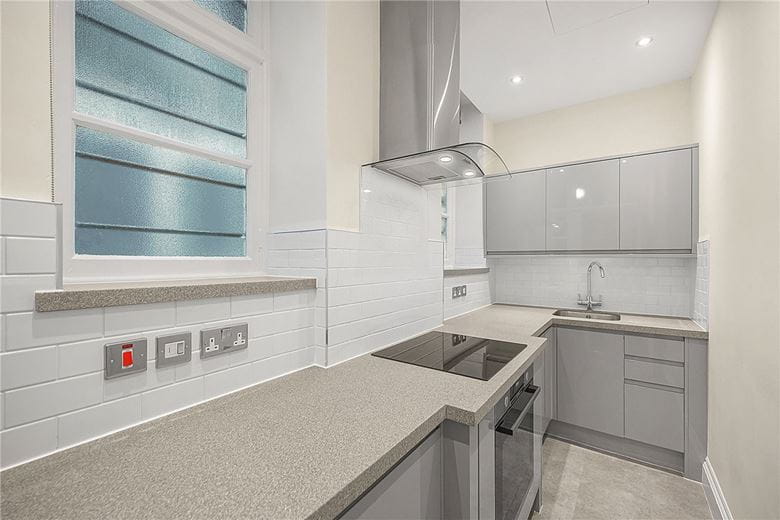 1 bedroom flat, Bury Street, St James's SW1Y