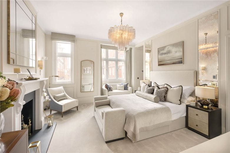 8 bedroom house, Mount Street, Mayfair W1K - Available