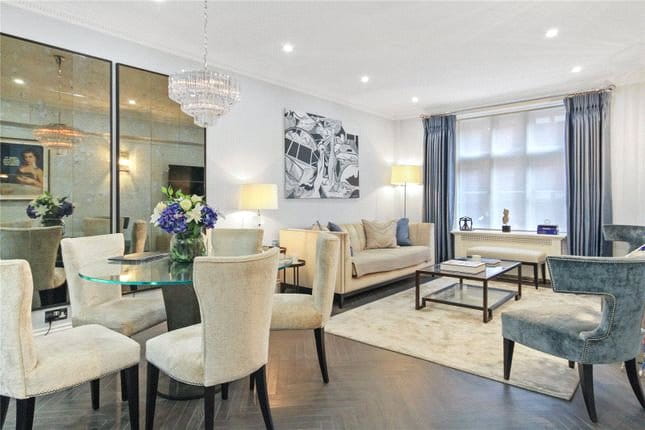 2 bedroom flat, South Audley Street, Mayfair W1K - Available