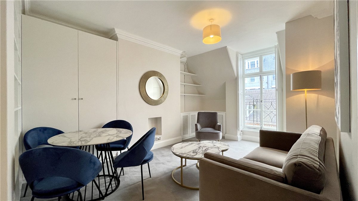1 bedroom flat, Bury Street, St James's SW1Y