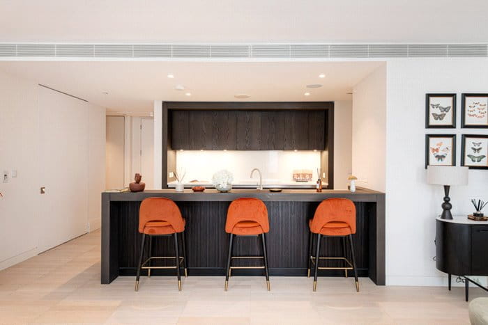 3 bedroom flat, Cork Street, Mayfair W1S - Under Offer