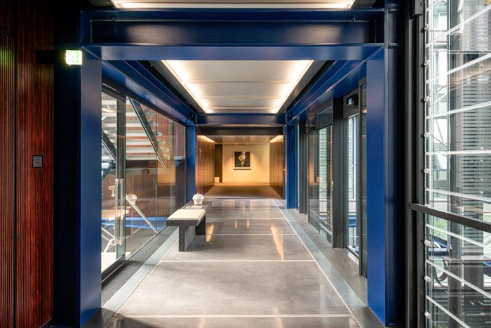 3 bedroom flat, Cork Street, Mayfair W1S - Under Offer