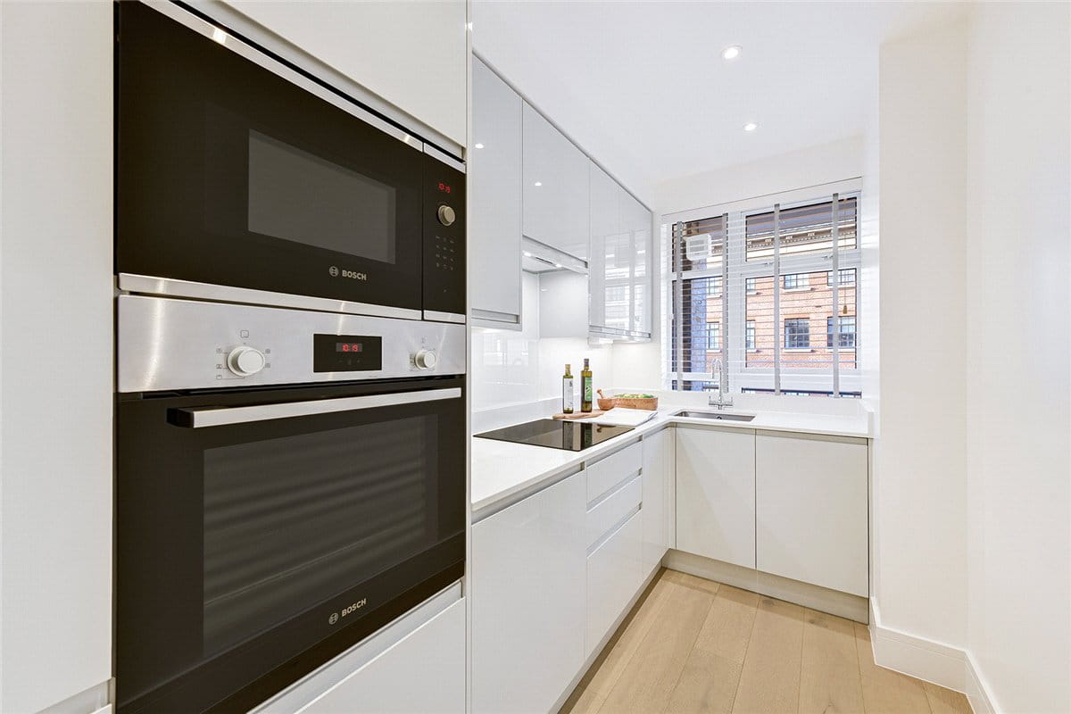 1 bedroom , Richmond Court, 200 Sloane Street SW1X - Let Agreed