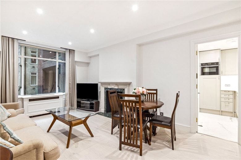 1 bedroom flat, Park Lane, Mayfair W1K - Available