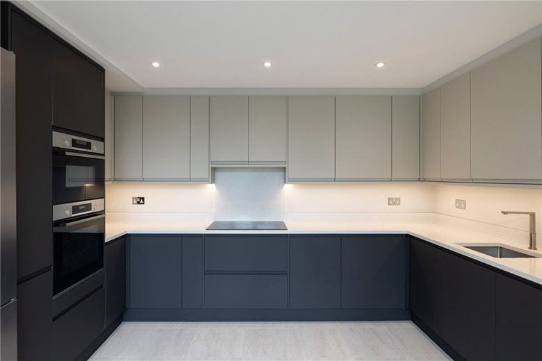 4 bedroom flat, Park Lane, Mayfair W1K - Available