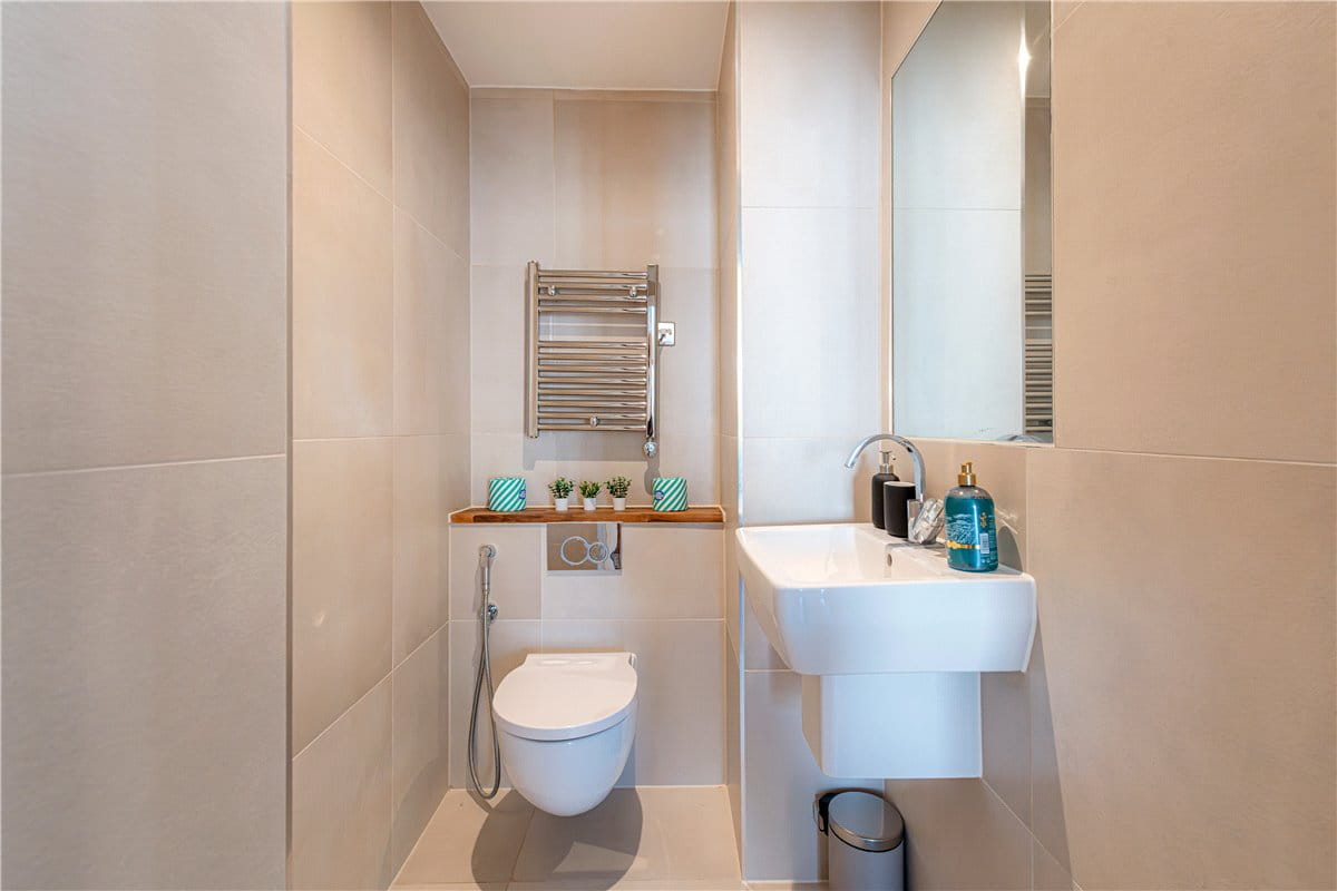 2 bedroom flat, Marsham Street, Westminster SW1P - Available