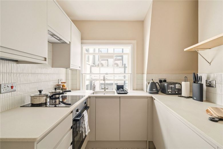 1 bedroom flat, Frith Street, London W1D - Available