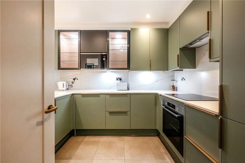 2 bedroom flat, Park Street, London W1K - Available
