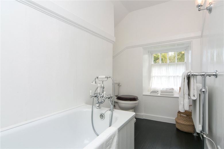 11 bedroom house, Talsarnau, Gwynedd LL47 - Available