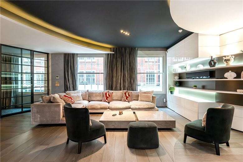 4 bedroom flat, North Row, Mayfair W1K - Available