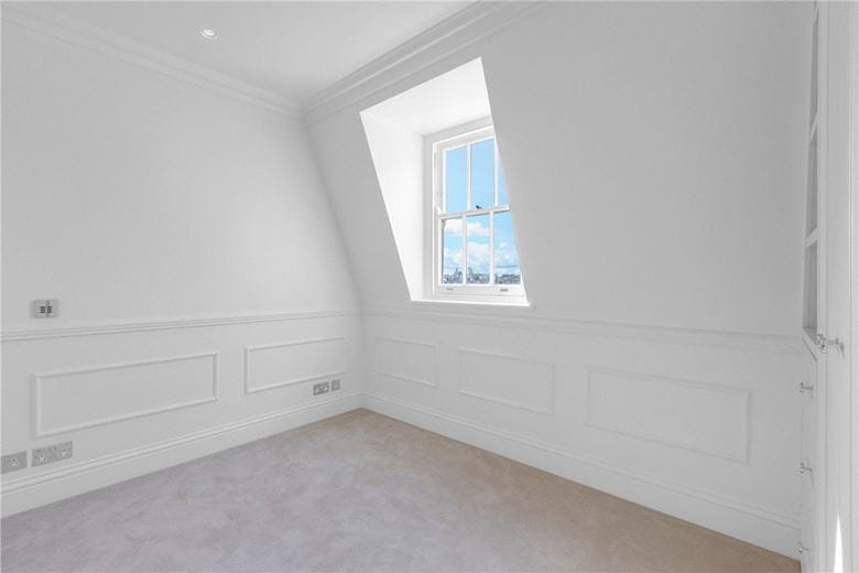 3 bedroom flat, Eaton Place, Belgravia SW1X - Available