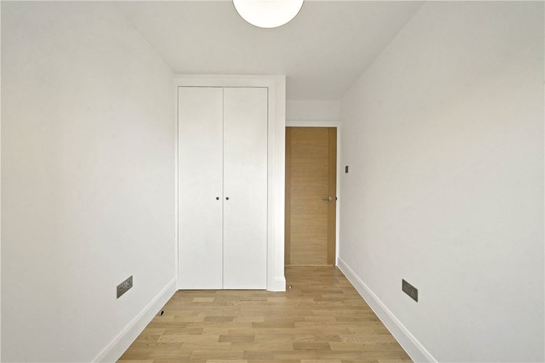 3 bedroom flat, William Mews, London SW1X - Available
