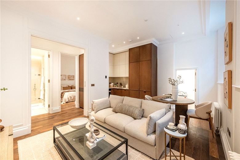 1 bedroom flat, Charles Street, London W1J - Available
