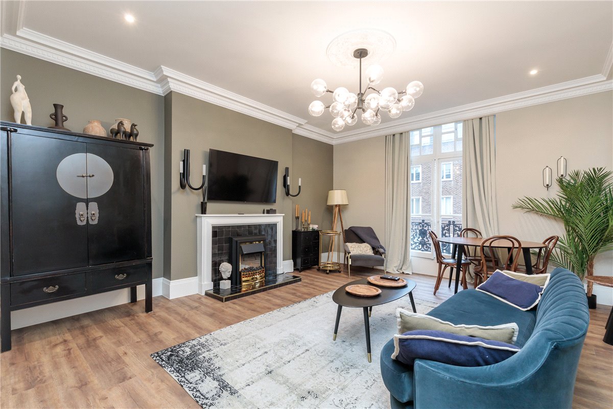 3 bedroom flat, Montagu Mansions, Marylebone W1U - Let Agreed