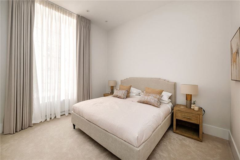 1 bedroom flat, Gloucester Place, Marylebone W1U - Let Agreed