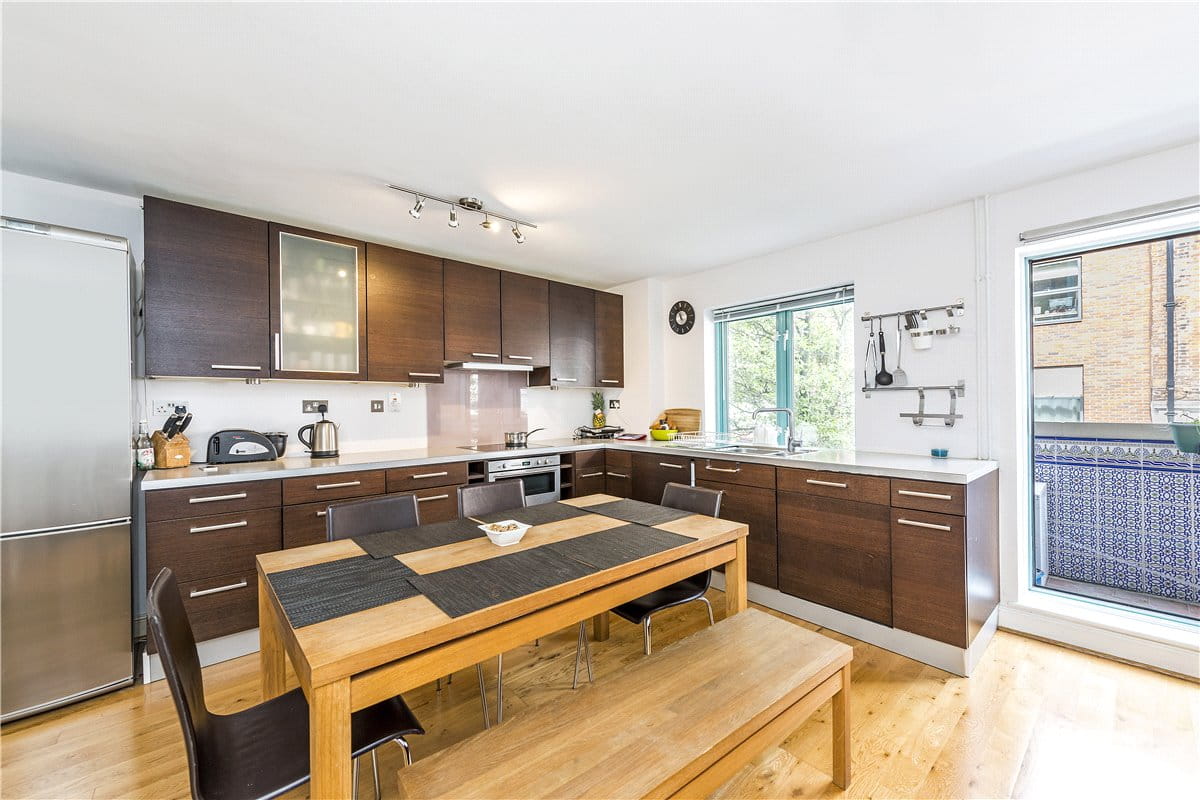 2 bedroom flat, Chapter Street, London SW1P