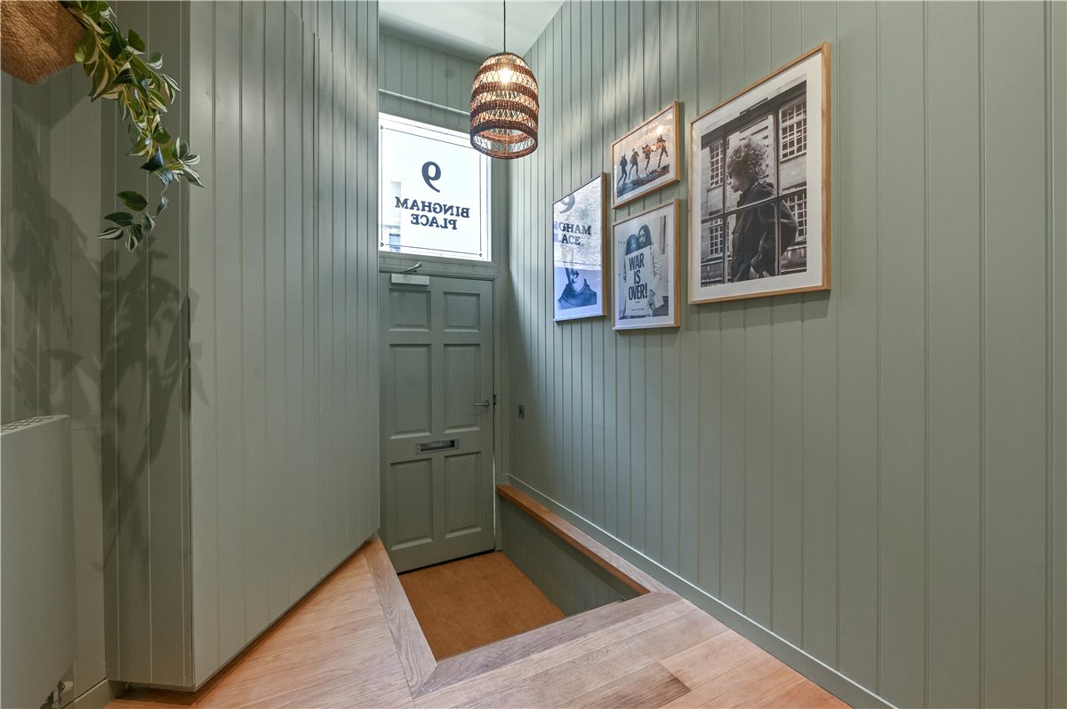 2 bedroom flat, Bingham Place, Marylebone W1U - Available