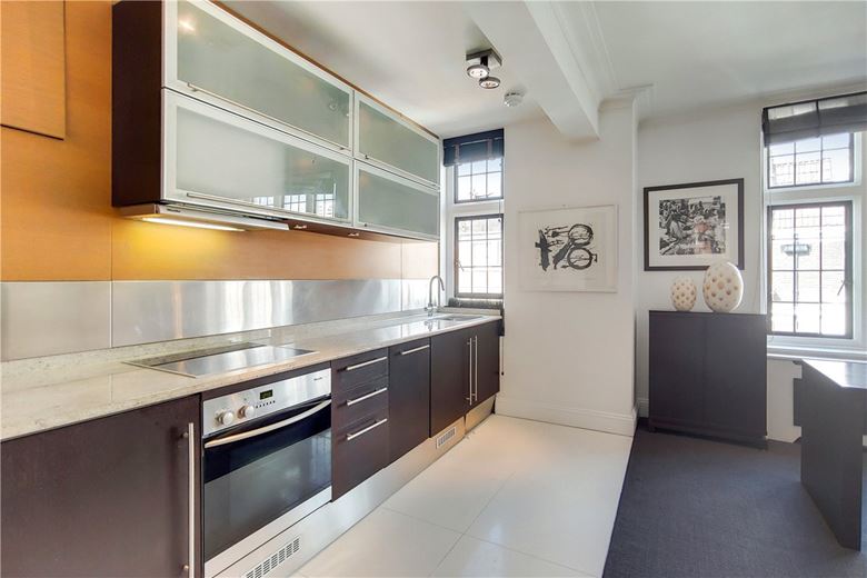 1 bedroom flat, Weymouth Street, Marylebone W1G - Available