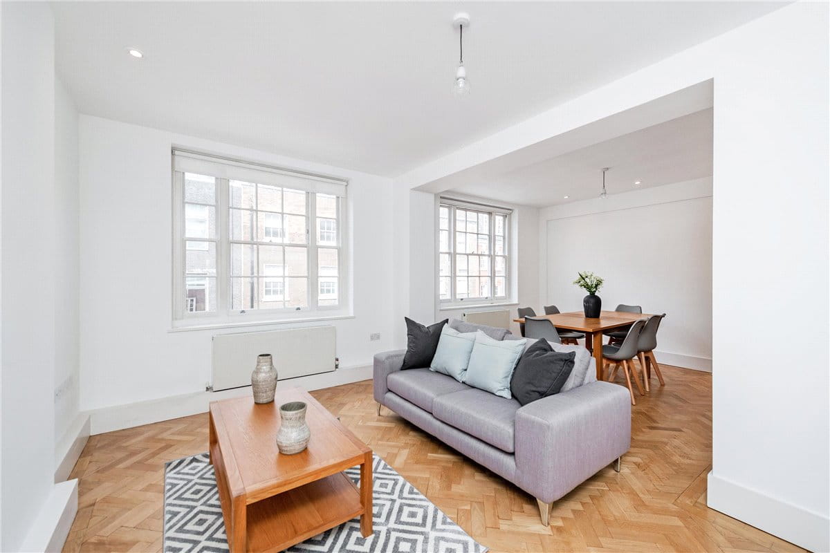 2 bedroom flat, Wimpole Street, Marylebone W1G - Available