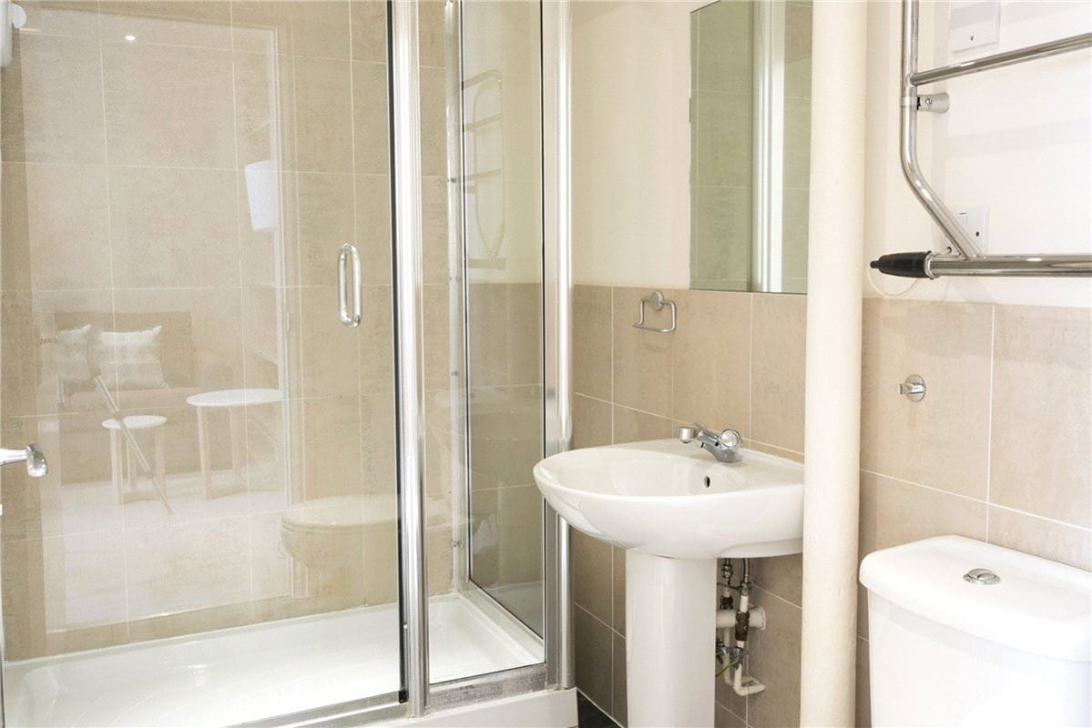  bedroom flat, Queen Anne Street, Marylebone W1G - Available