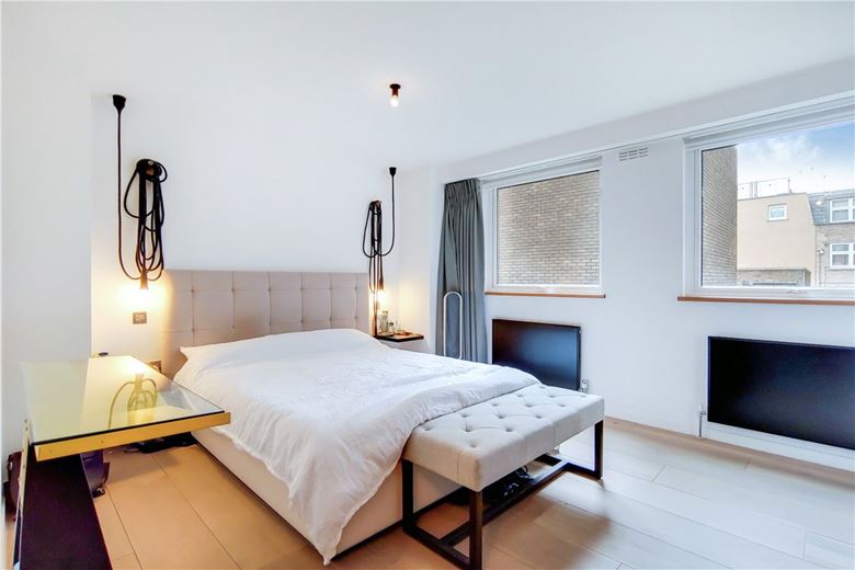 1 bedroom flat, Weymouth Street, Marylebone W1W - Available