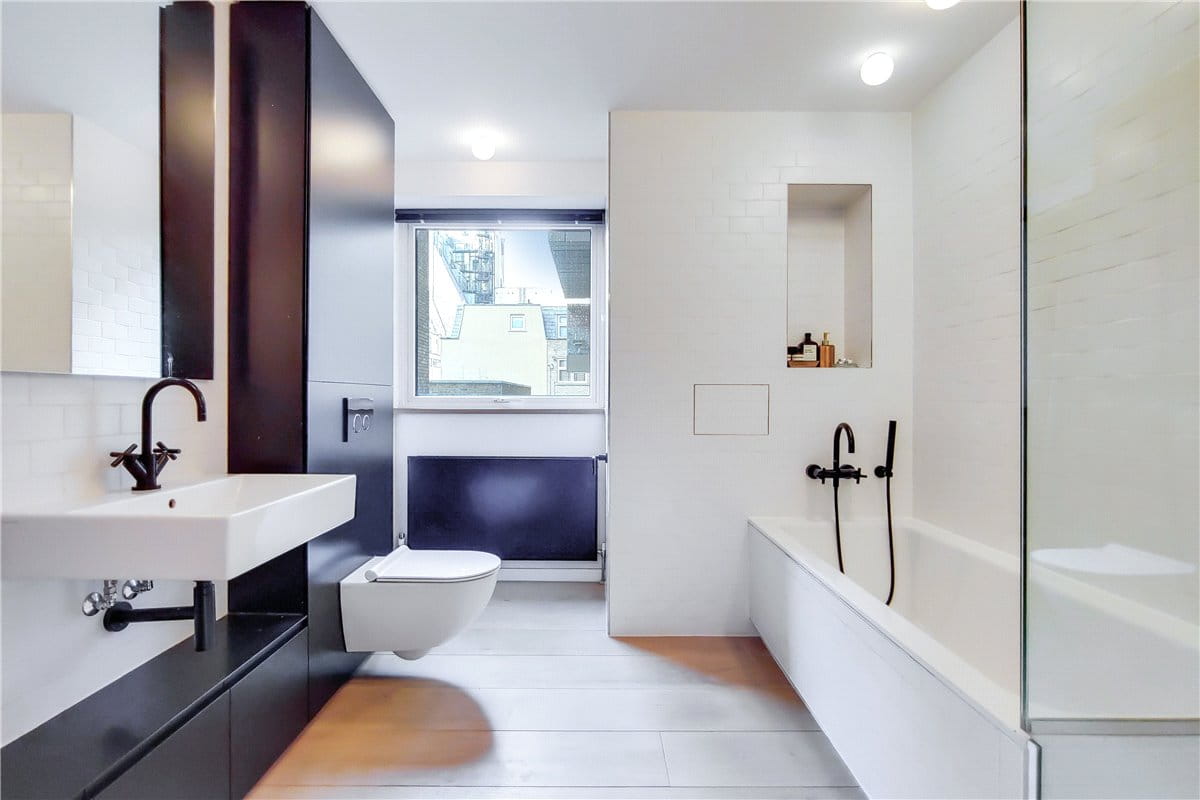 1 bedroom flat, Weymouth Street, Marylebone W1W - Available