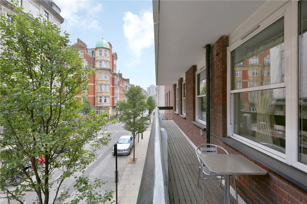 2 bedroom flat, Weymouth Street, Marylebone W1W - Available