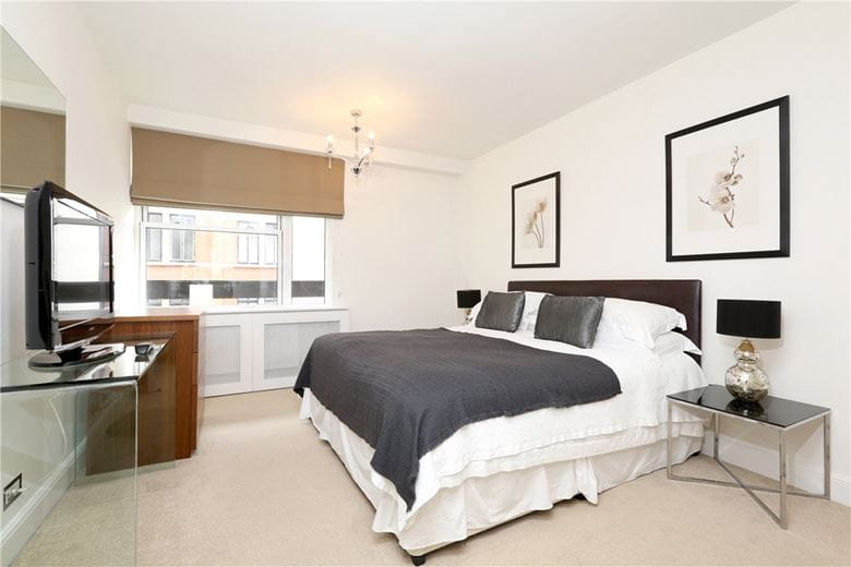 2 bedroom flat, Weymouth Street, Marylebone W1W - Available
