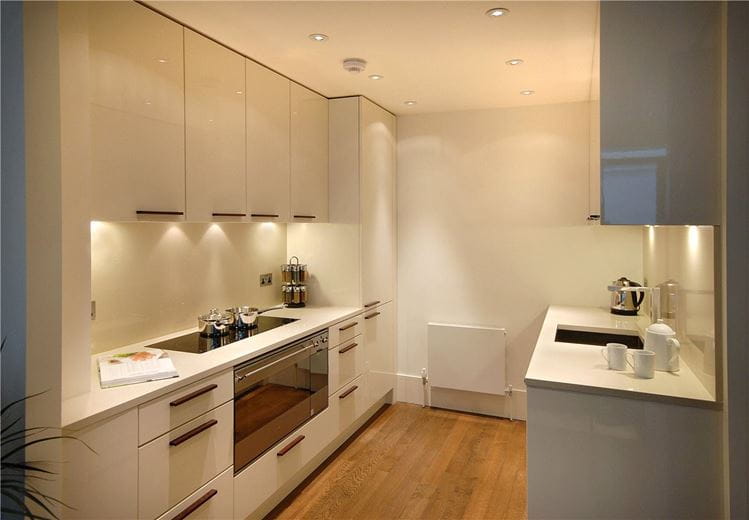 2 bedroom flat, Great Portland Street, Marylebone W1W - Available