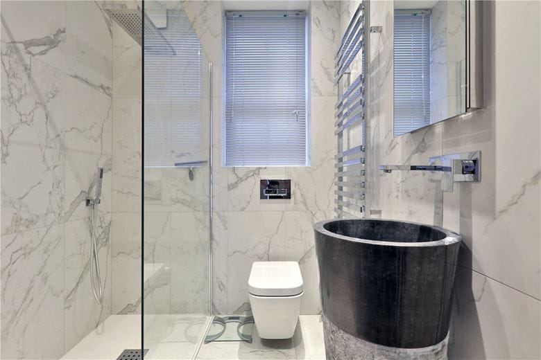 2 bedroom maisonette, Marylebone Street, London W1G - Available