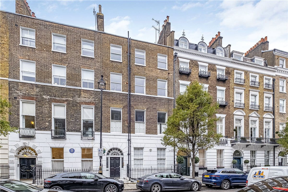2 bedroom flat, Upper Wimpole Street, London W1G - Let Agreed
