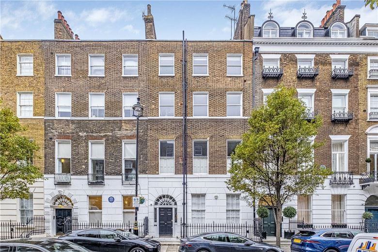 2 bedroom flat, Upper Wimpole Street, London W1G - Let Agreed