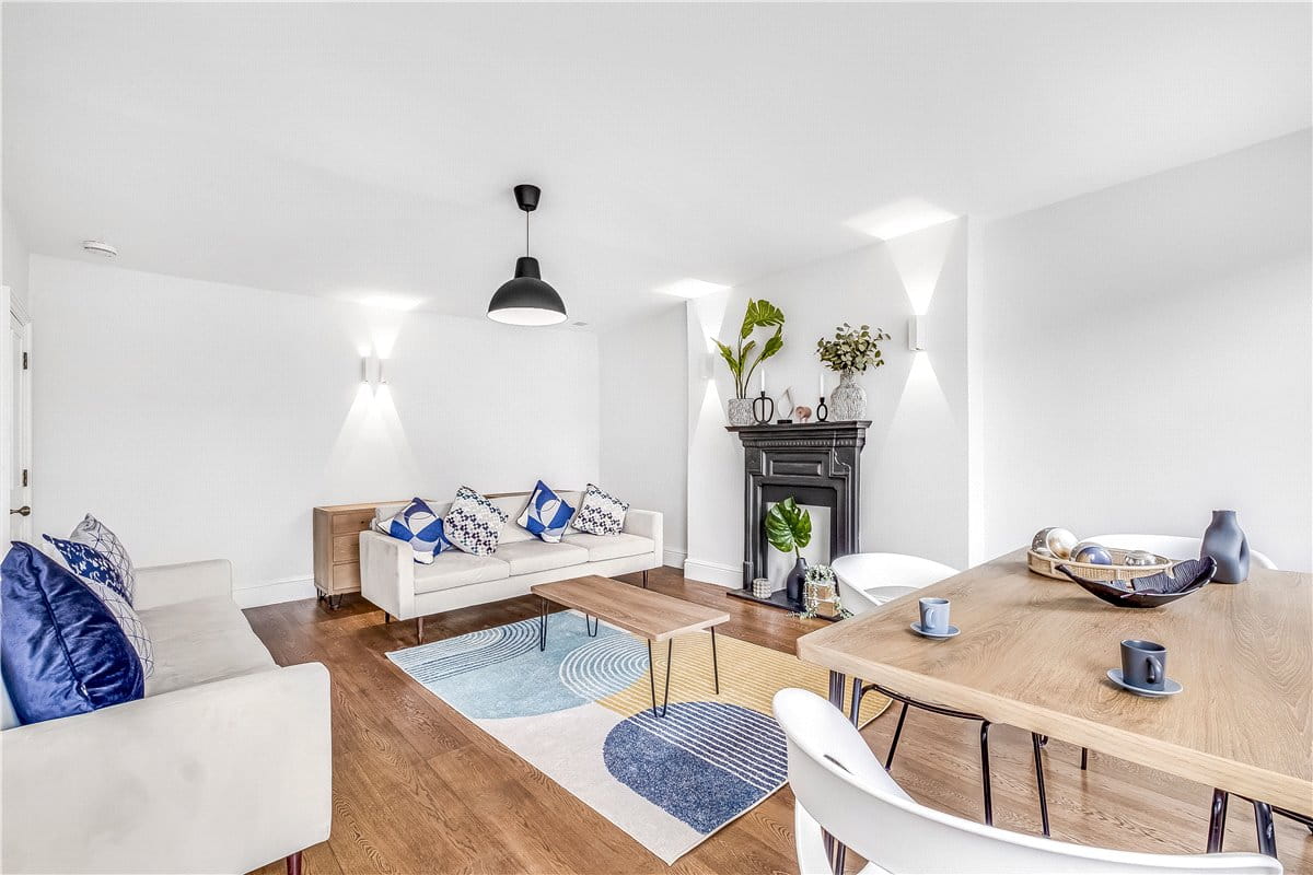 2 bedroom flat, Upper Wimpole Street, London W1G - Let Agreed
