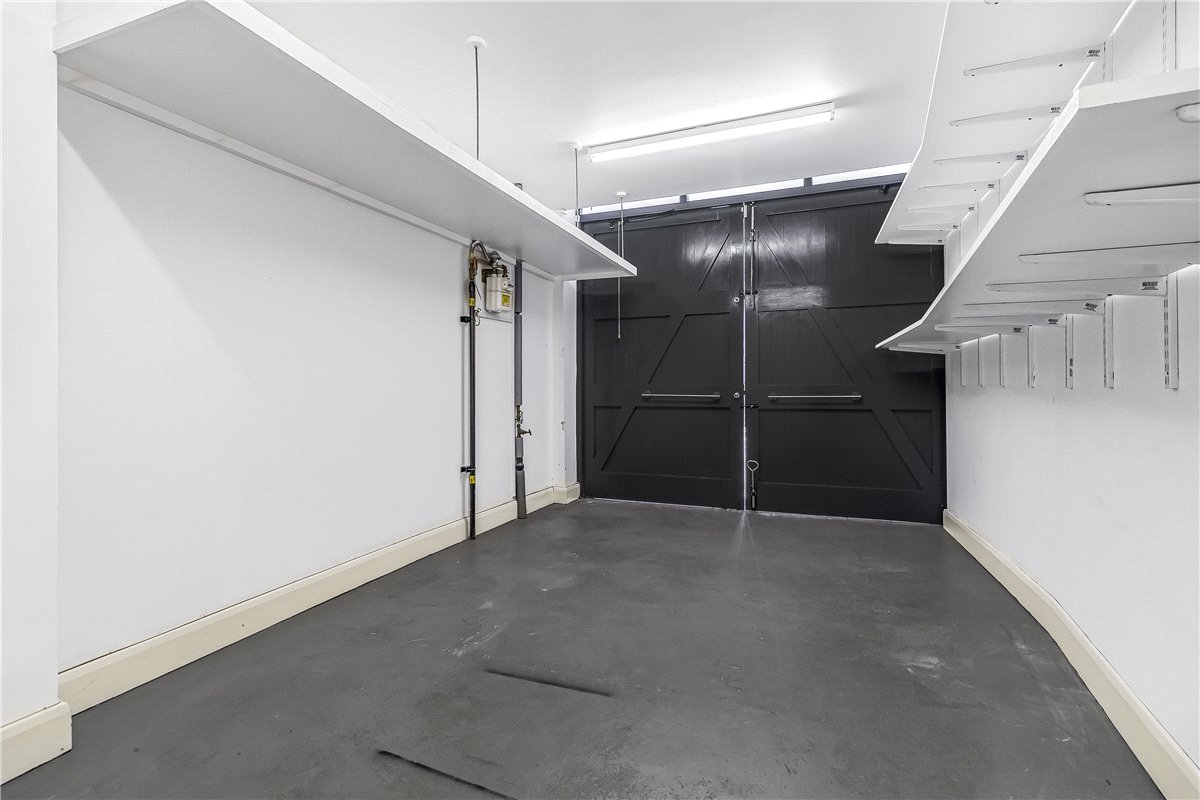 4 bedroom house, Cavendish Mews South, Marylebone W1W - Available