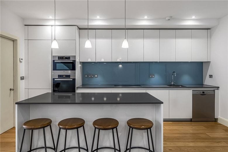 4 bedroom house, Cavendish Mews South, Marylebone W1W - Available