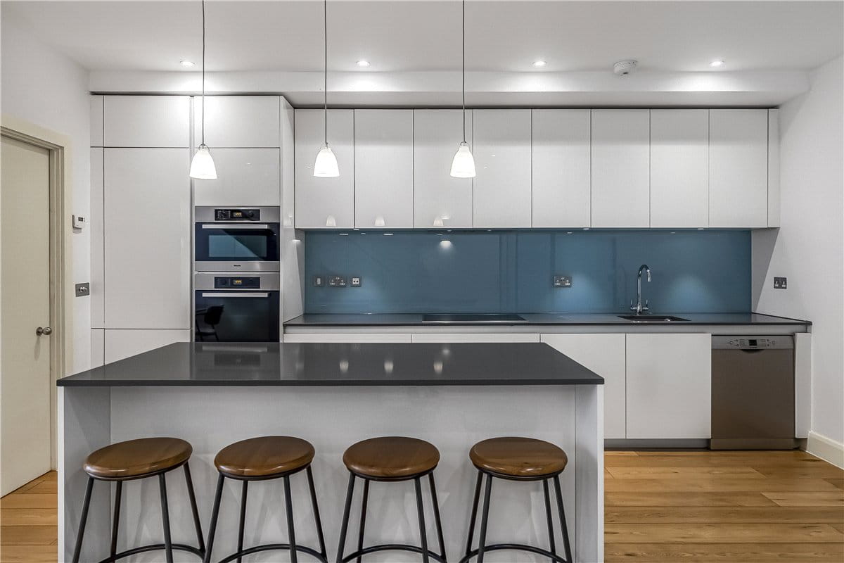 4 bedroom house, Cavendish Mews South, Marylebone W1W - Available