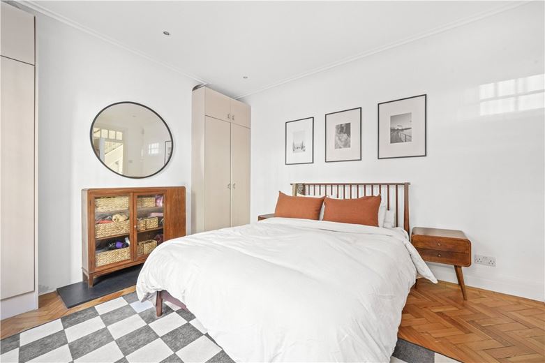 2 bedroom flat, Wheatley Street, Marylebone W1G