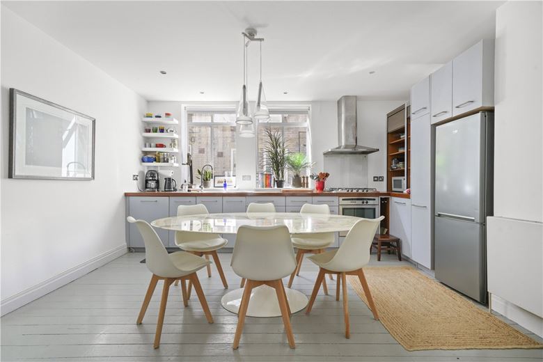 2 bedroom flat, Wheatley Street, Marylebone W1G