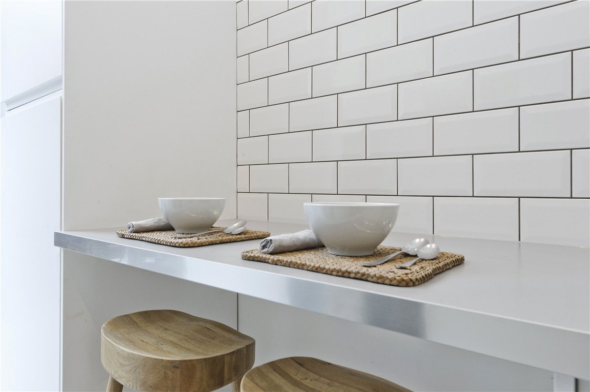 1 bedroom flat, Nottingham Place, London W1U - Available