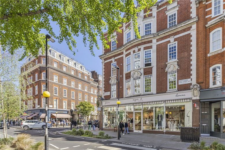 3 bedroom flat, Devonshire Street, Marylebone W1G - Available