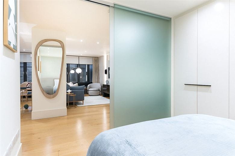 1 bedroom flat, Armitage Apartments, 228 Great Portland Street W1W - Let Agreed