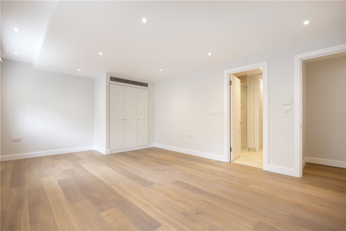 2 bedroom flat, Bryanston Square, Marylebone W1H - Available