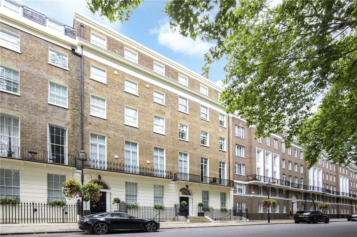 2 bedroom flat, Bryanston Square, Marylebone W1H - Available